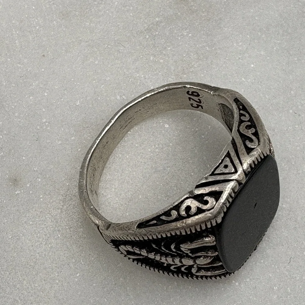 Vintage Estate Sterling Silver Onyx Mens Ring Size 11.5 Scorpion Biker Band READ